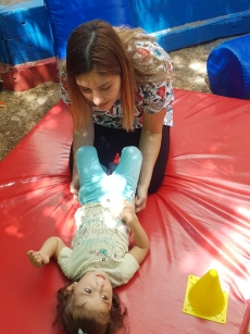 Fizik Tedavi Birimimizi Bah�eye Ta��d�k